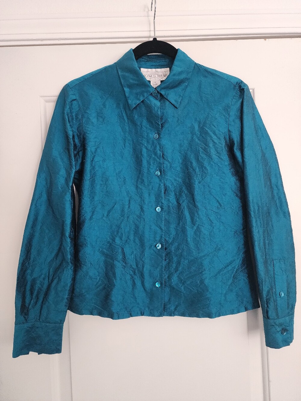 Jones Wear 100% Silk Iridescent Teal Turquoise Button Up Collared Vintage Shirt